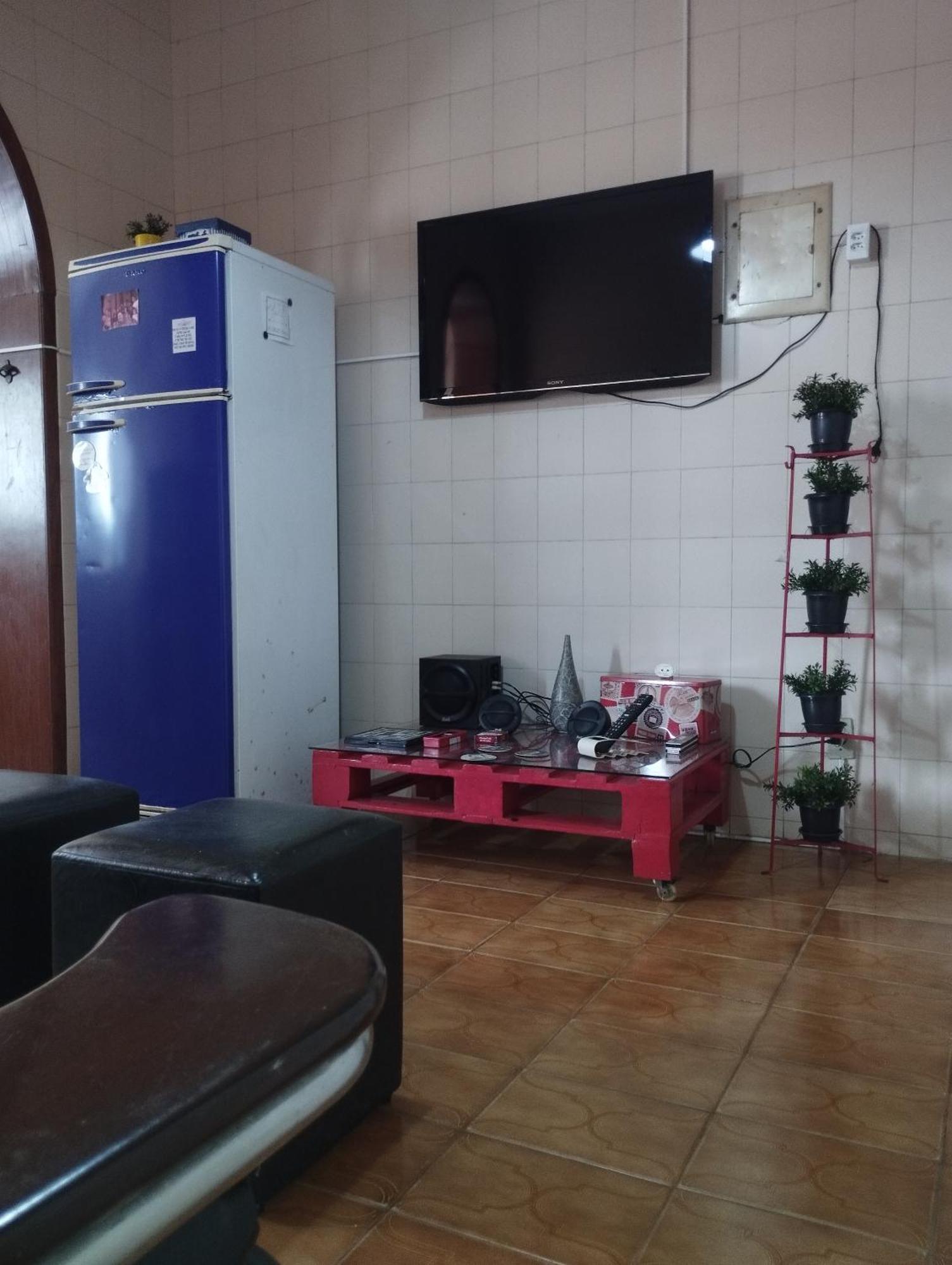 Flor De Lis Hostel Viçosa Екстериор снимка